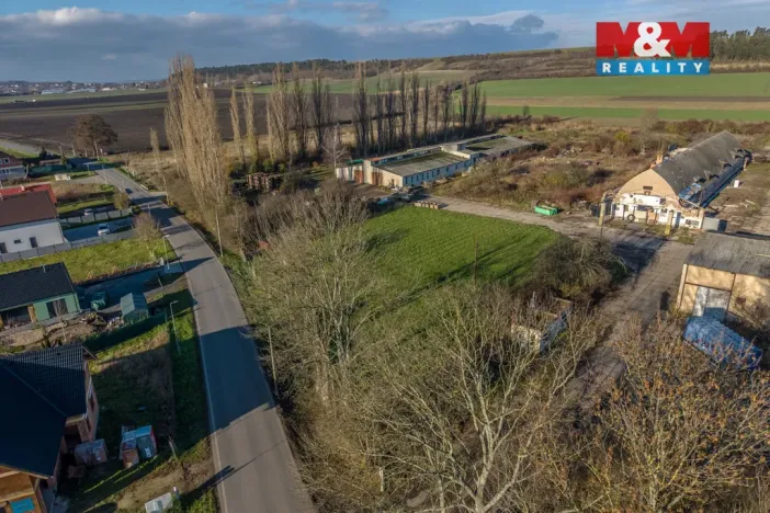 Prodej komerčního pozemku, Nedomice, 2841 m2