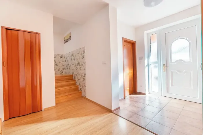 Prodej rodinného domu, Modlany, 121 m2