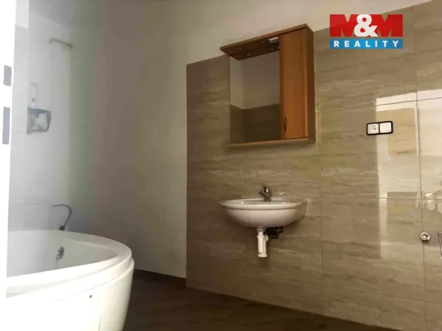 Prodej činžovního domu, Duchcov, Husova, 320 m2