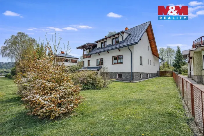 Prodej rodinného domu, Deštné v Orlických horách, 400 m2