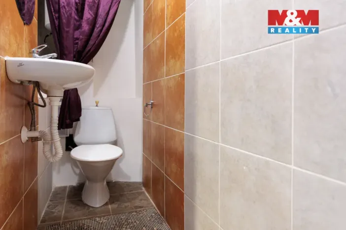 Prodej rodinného domu, Kraslice - Tisová, 164 m2