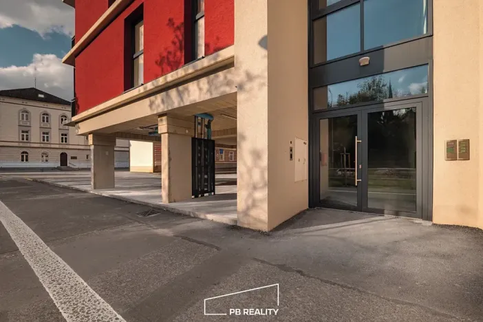 Pronájem bytu 1+kk, Plzeň, Kamenická, 34 m2