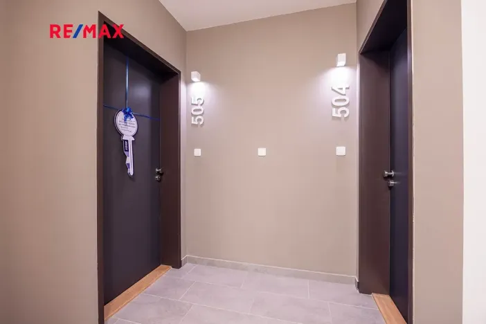 Prodej bytu 1+kk, Praha - Ruzyně, Stočesova, 30 m2