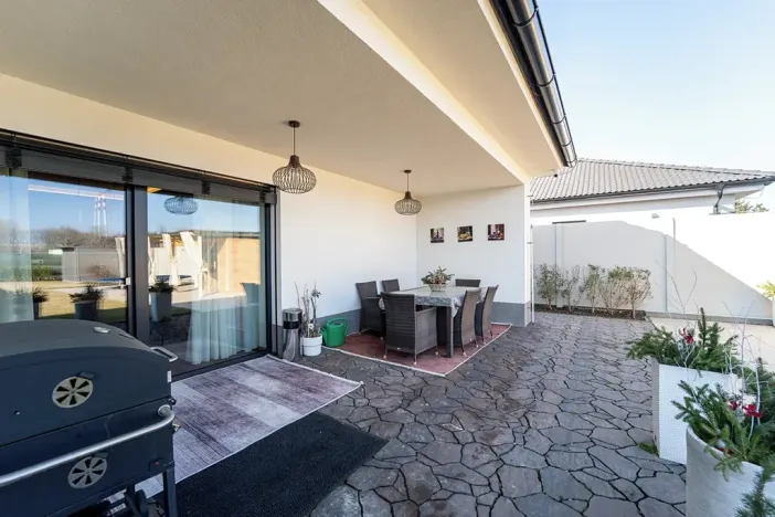 Prodej rodinného domu, Hevlín, 91 m2