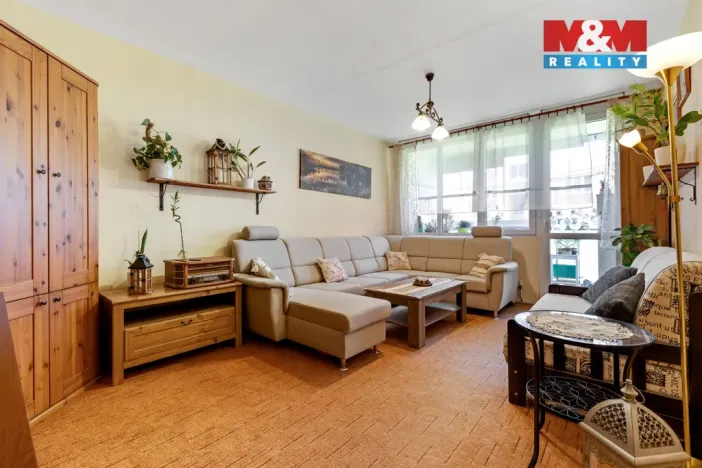 Prodej bytu 2+1, Holoubkov, 61 m2