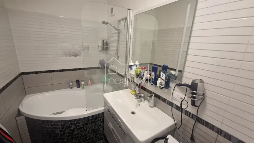 Pronájem bytu 3+kk, Pardubice, Dašická, 81 m2