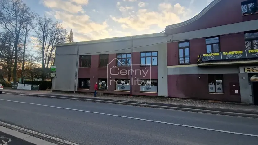 Pronájem obchodního prostoru, Hronov, Hostovského, 180 m2
