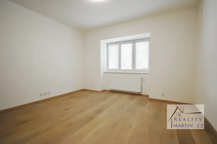 Pronájem bytu 1+kk, Příbram, Mariánské údolí, 30 m2
