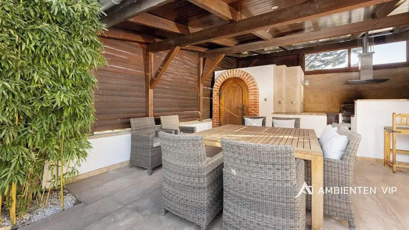 Prodej rodinného domu, Moravany, V Jámách, 382 m2