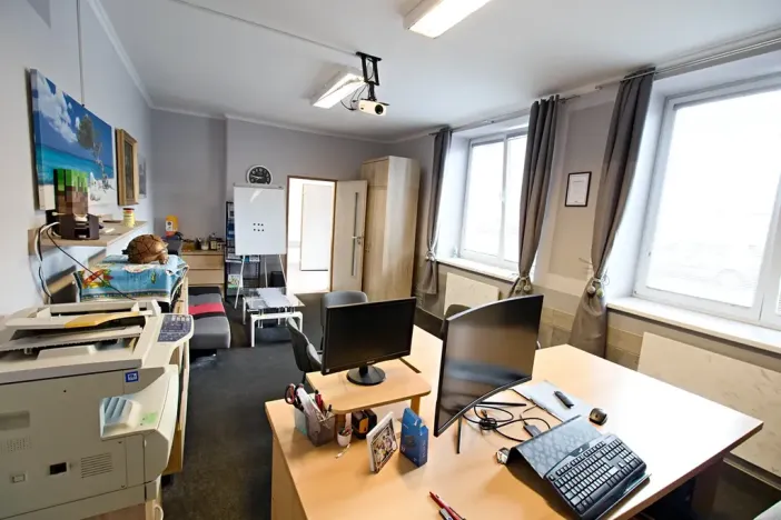 Pronájem obchodního prostoru, Horšovský Týn, Jindřicha Jindřicha, 27 m2