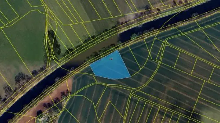 Prodej podílu pole, Jaroměř, 1602 m2