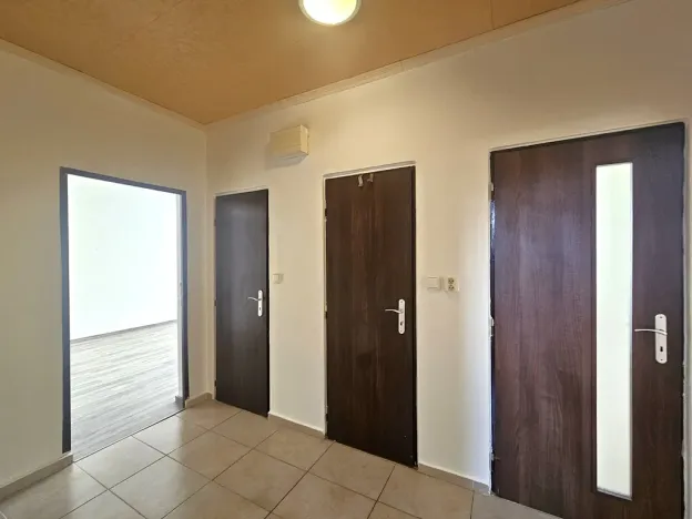 Pronájem bytu 2+1, Kralupy nad Vltavou - Lobeček, Štefánikova, 56 m2