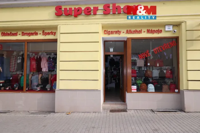 Pronájem obchodního prostoru, Cheb, Svobody, 120 m2