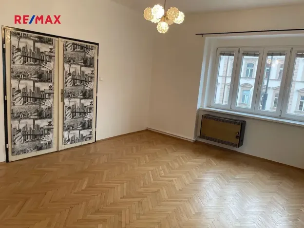 Pronájem bytu 2+1, Praha - Libeň, Vacínova, 96 m2