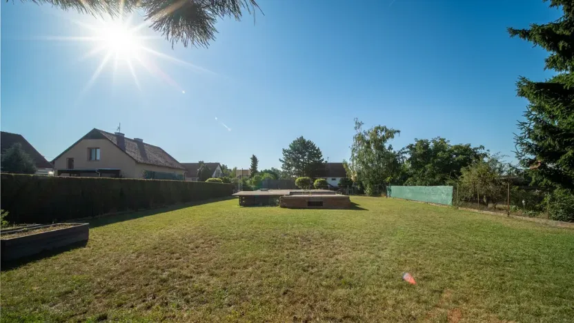 Prodej pozemku, Hradec Králové - Věkoše, Smiřická, 972 m2