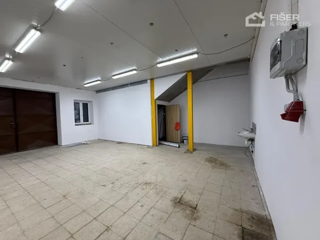 Pronájem skladu, Rožnov pod Radhoštěm, U Kantorka, 60 m2
