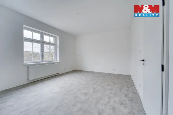 Pronájem bytu 2+kk, Plzeň - Doudlevce, Šípková, 47 m2