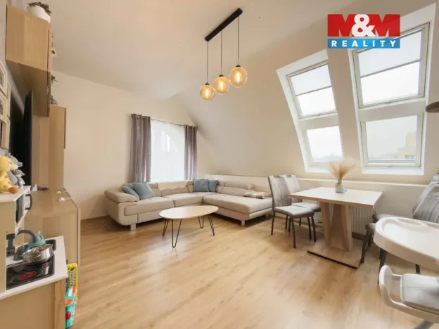 Prodej bytu 3+1, Ostrava - Bělský Les, Horní, 77 m2