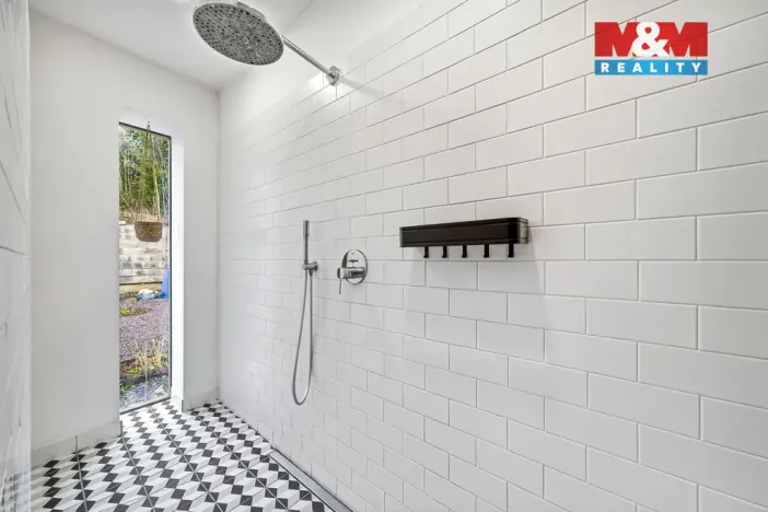 Prodej rodinného domu, Újezdec, 377 m2