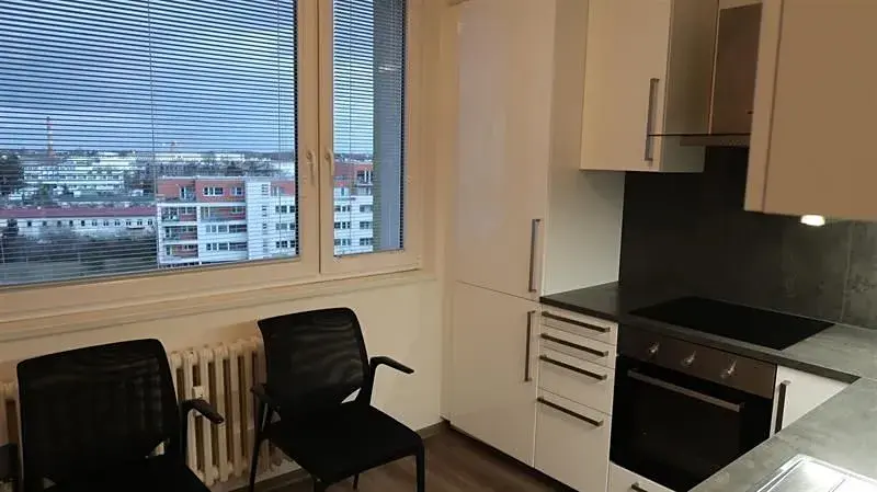 Pronájem bytu 1+1, Praha - Letňany, Chlebovická, 35 m2