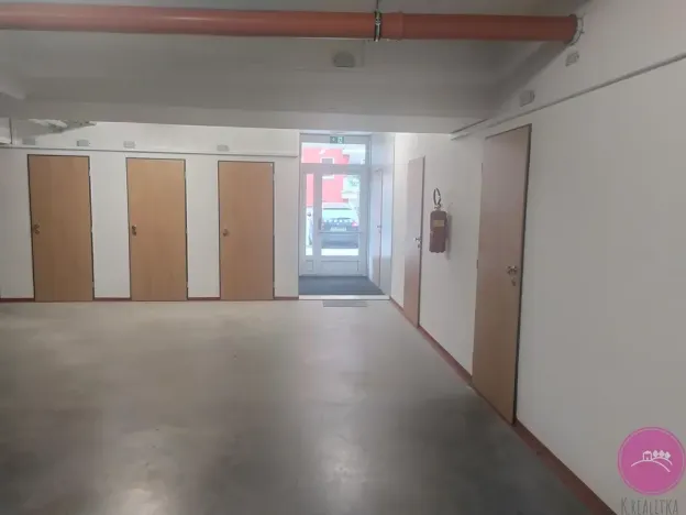 Pronájem garážového stání, Olomouc, Janského, 13 m2