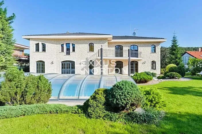 Pronájem vily, Praha - Nebušice, Spojová, 600 m2