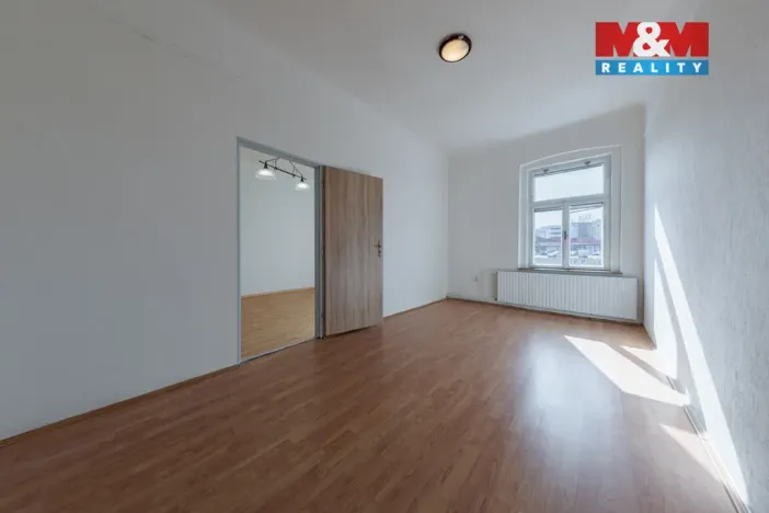 Pronájem bytu 3+1, Cheb, 26. dubna, 80 m2