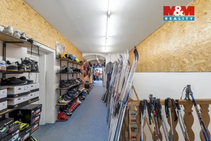 Prodej činžovního domu, Frýdek-Místek - Frýdek, Radniční, 300 m2