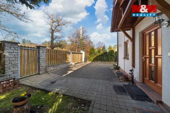 Prodej rodinného domu, Druztová, 160 m2