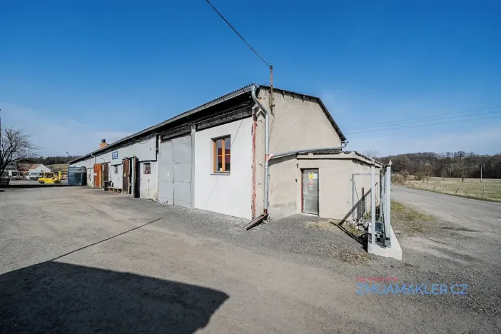 Prodej výrobních prostor, Bílovec, 629 m2