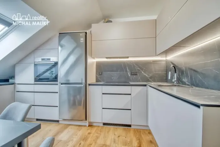 Prodej bytu 4+1, Hranice, Jižní, 86 m2