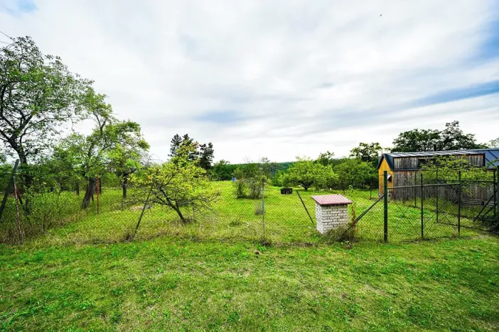 Prodej pozemku pro bydlení, Nebovidy, 2092 m2