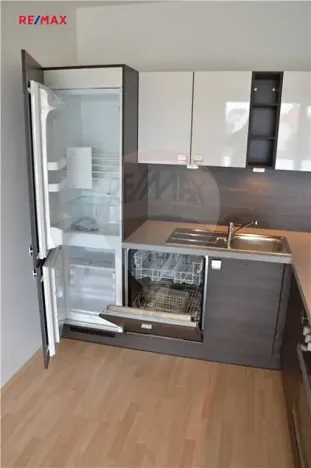 Pronájem bytu 2+kk, Plzeň, Štefánikova, 58 m2