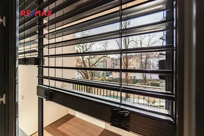 Pronájem bytu 1+kk, Praha - Nusle, Muzikova, 34 m2