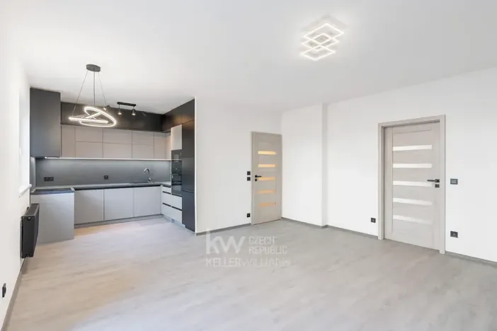 Prodej bytu 2+kk, Praha - Letňany, Kostomlatská, 55 m2
