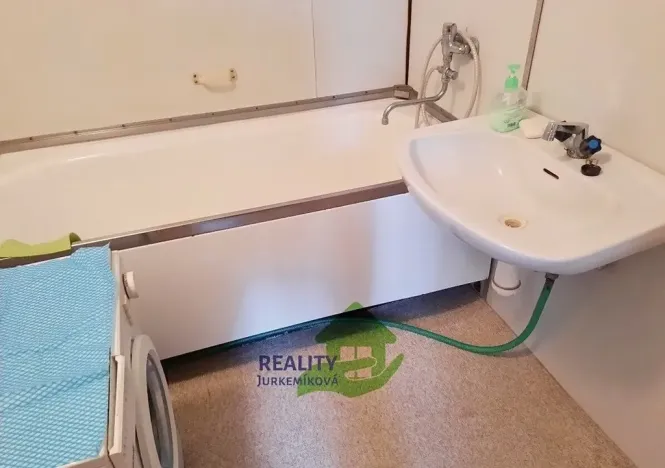 Pronájem bytu 3+kk, Velešín, Sídliště, 59 m2