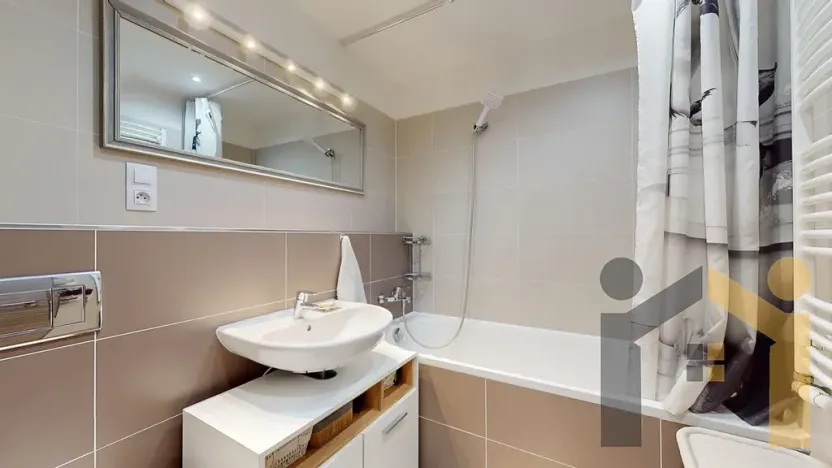 Prodej bytu 2+kk, Praha - Letňany, Hlučkova, 63 m2