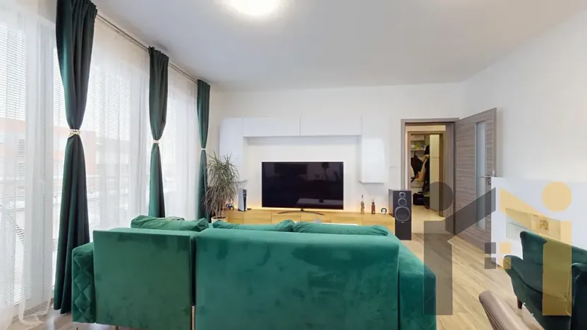 Prodej bytu 2+kk, Praha - Letňany, Hlučkova, 63 m2