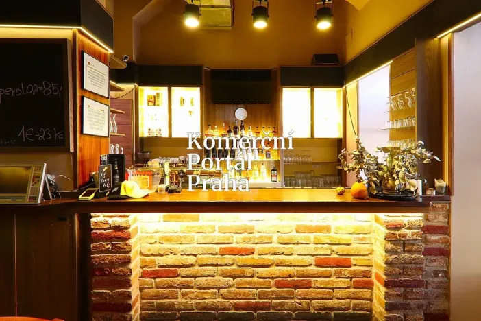 Pronájem restaurace, Praha - Smíchov, Na Václavce, 250 m2