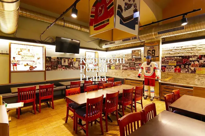 Pronájem restaurace, Praha - Smíchov, Na Václavce, 250 m2