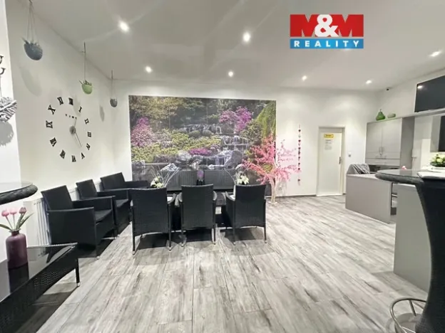 Pronájem bytu 1+kk, Meziboří, nám. 8. května, 26 m2