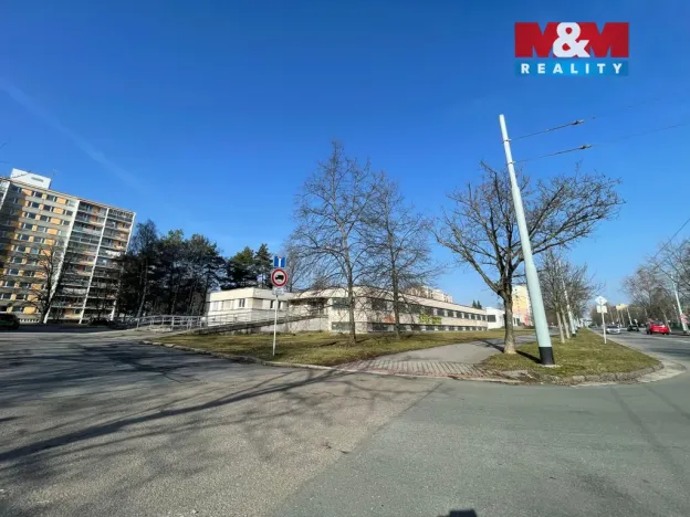 Prodej garáže, Pardubice, kpt. Bartoše, 17 m2