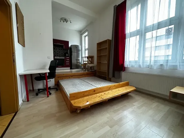Pronájem bytu 1+kk, Praha - Libeň, Českomoravská, 35 m2