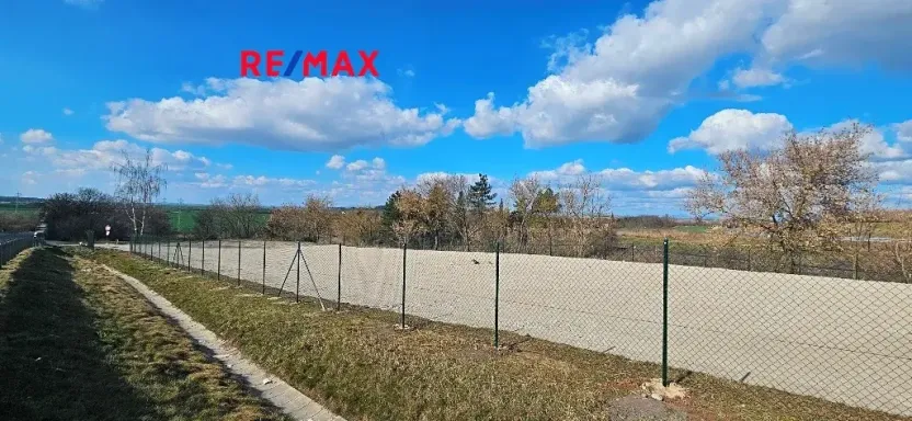 Pronájem pozemku, Slaný, 2003 m2