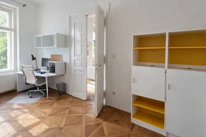 Pronájem kanceláře, Praha - Nové Město, Bolzanova, 22 m2