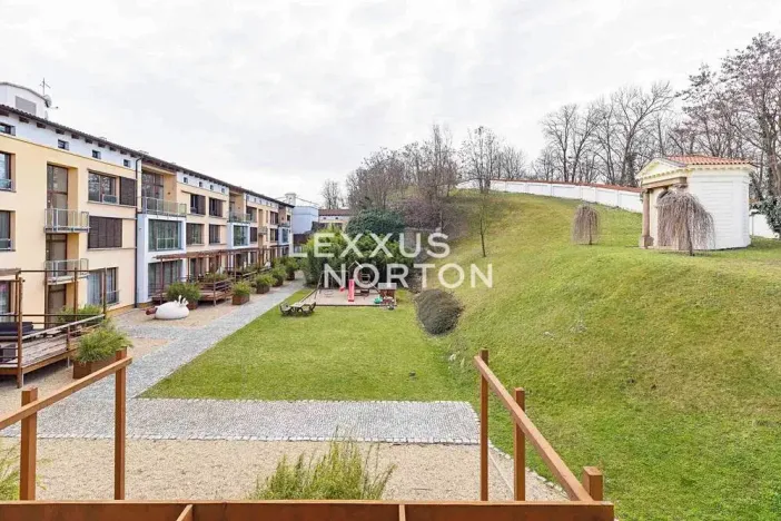 Pronájem bytu 2+kk, Praha - Bubeneč, Mlýnská, 79 m2