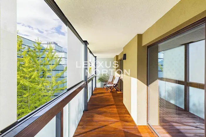 Pronájem bytu 3+1, Praha - Karlín, Šaldova, 94 m2