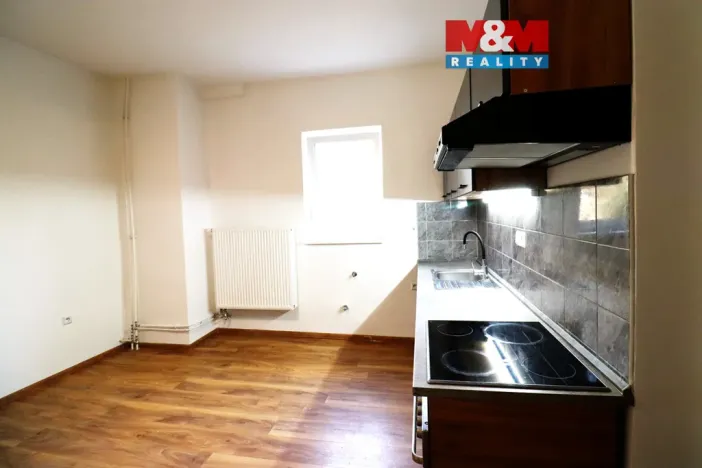 Pronájem bytu 1+1, Karlovy Vary - Rybáře, Sokolovská, 36 m2