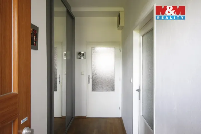 Pronájem bytu 2+kk, Praha - Libeň, U školičky, 42 m2