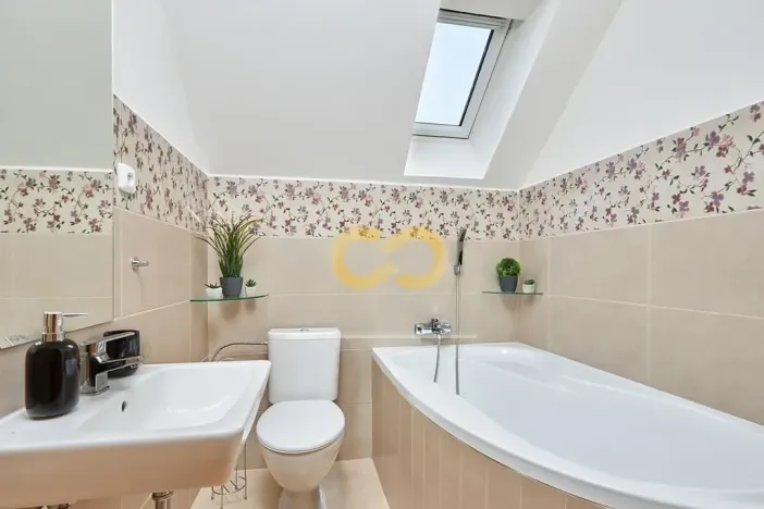 Prodej rodinného domu, Domanín, 160 m2